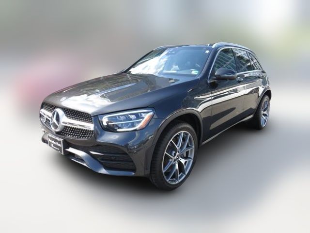 2022 Mercedes-Benz GLC 300
