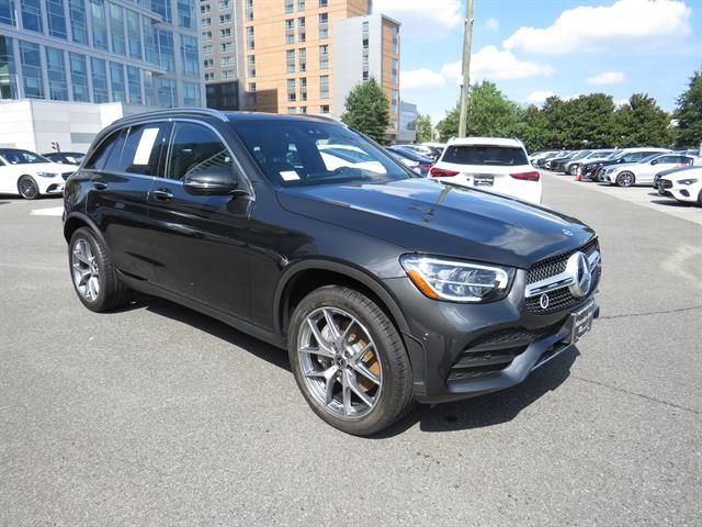 2022 Mercedes-Benz GLC 300