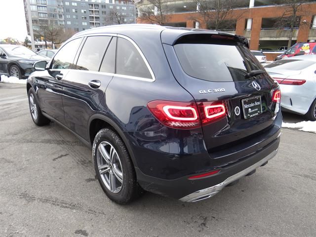 2022 Mercedes-Benz GLC 300