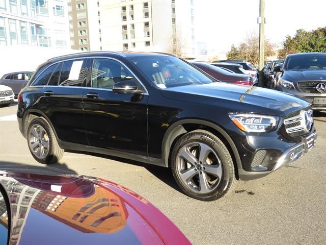 2022 Mercedes-Benz GLC 300