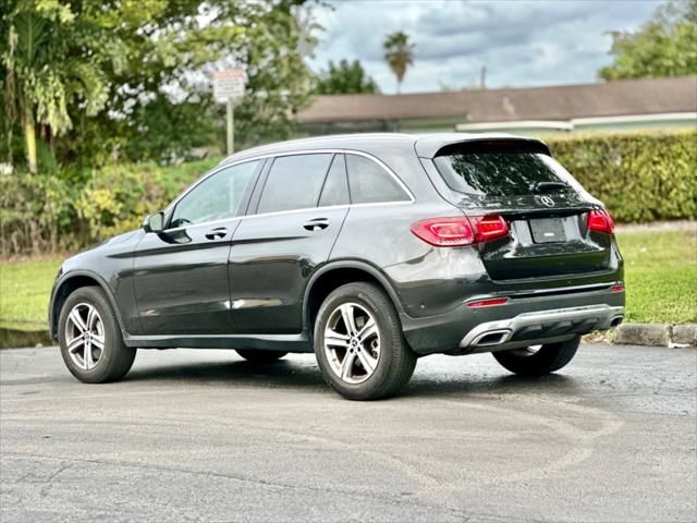 2022 Mercedes-Benz GLC 300