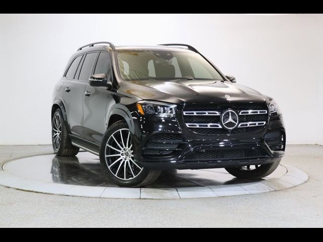 2022 Mercedes-Benz GLS 580