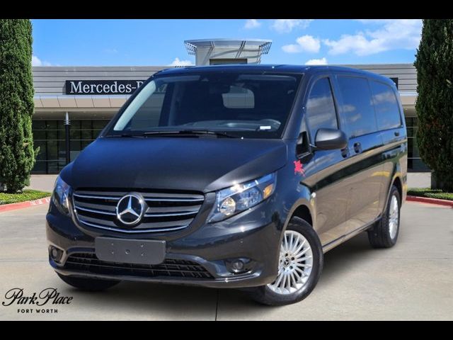 2022 Mercedes-Benz Metris Base