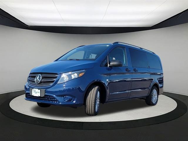 2022 Mercedes-Benz Metris Base