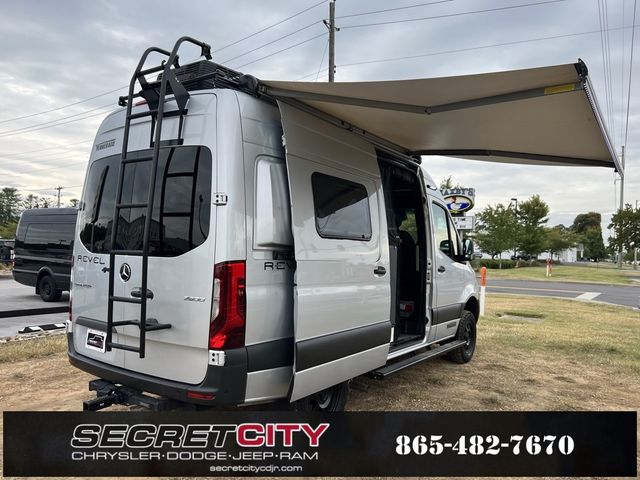 2021 Mercedes-Benz Sprinter Crew