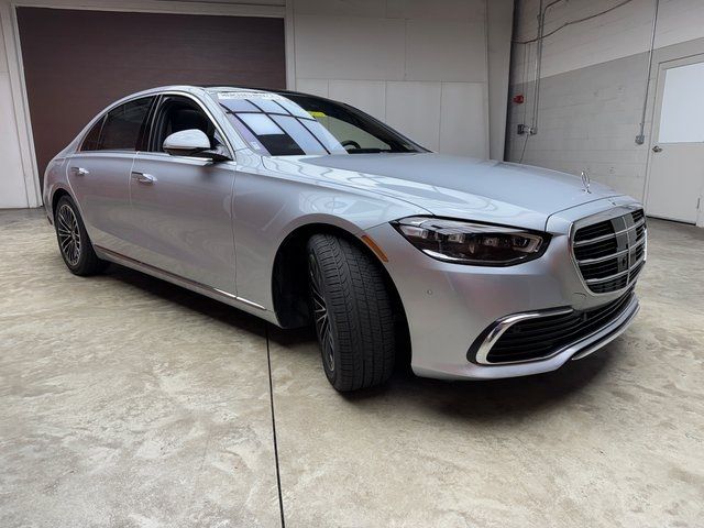 2022 Mercedes-Benz S-Class 500
