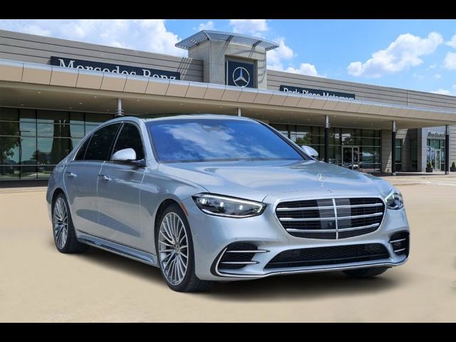 2022 Mercedes-Benz S-Class 580