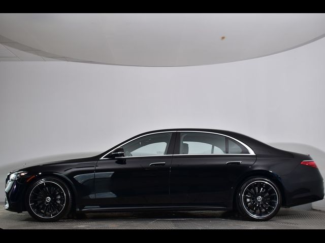 2022 Mercedes-Benz S-Class 580