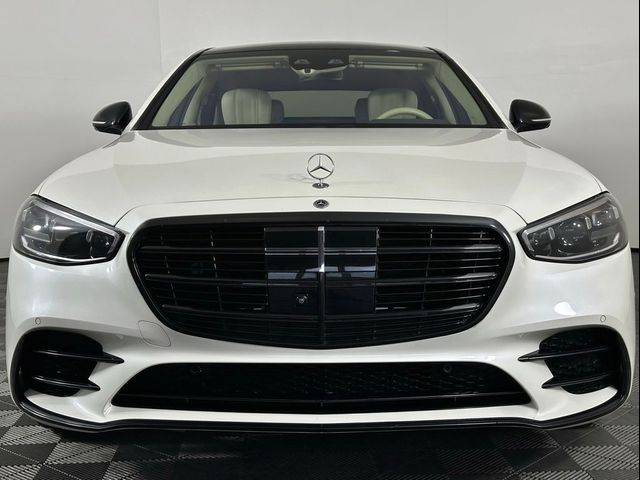 2022 Mercedes-Benz S-Class 580