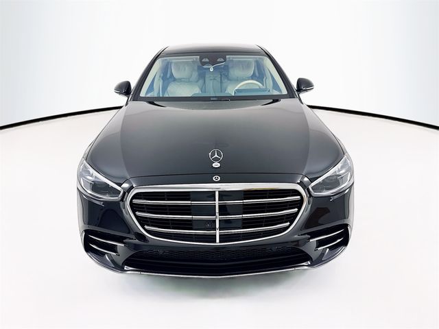 2022 Mercedes-Benz S-Class 580