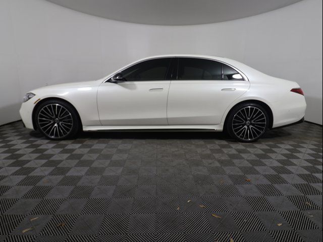 2022 Mercedes-Benz S-Class 580