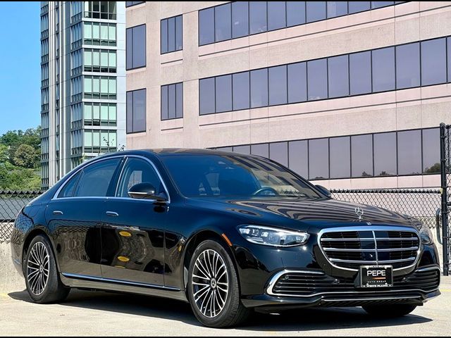 2022 Mercedes-Benz S-Class 580