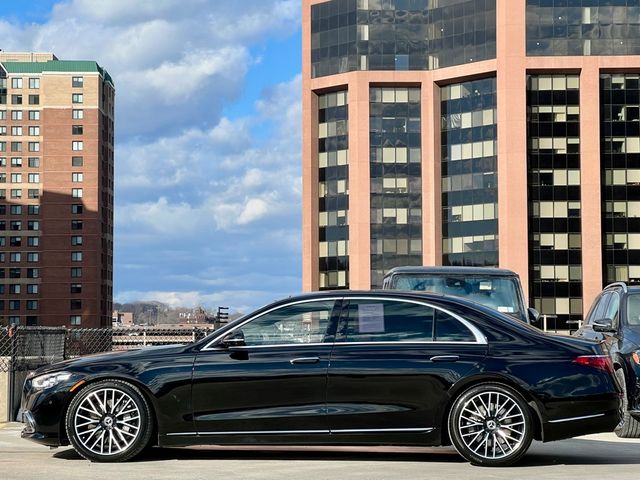 2022 Mercedes-Benz S-Class 580