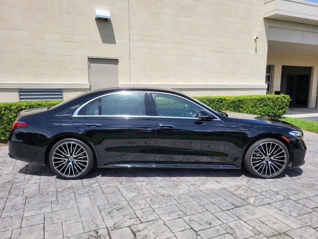 2022 Mercedes-Benz S-Class 580