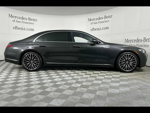 2022 Mercedes-Benz S-Class 580