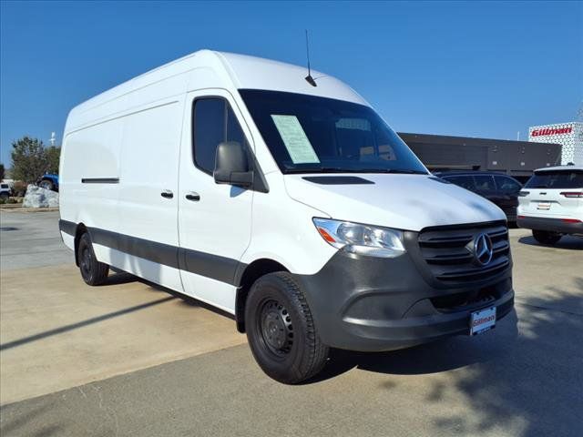 2022 Mercedes-Benz Sprinter Base