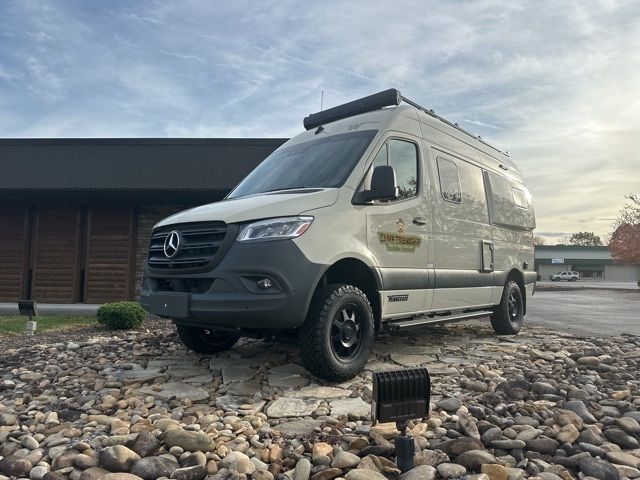 2022 Mercedes-Benz Sprinter Base