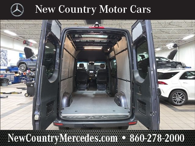 2022 Mercedes-Benz Sprinter Base