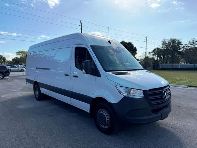 2022 Mercedes-Benz Sprinter Cargo