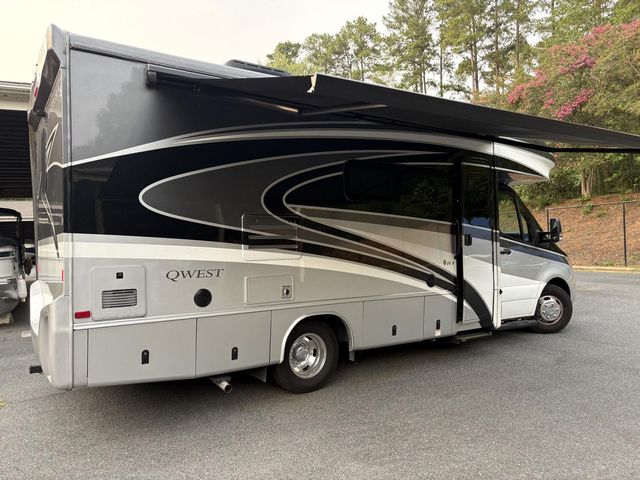 2022 Mercedes-Benz Sprinter Chassis