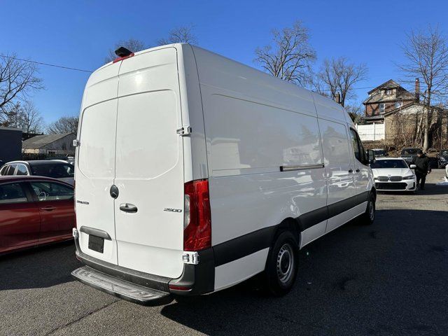 2022 Mercedes-Benz Sprinter Cargo