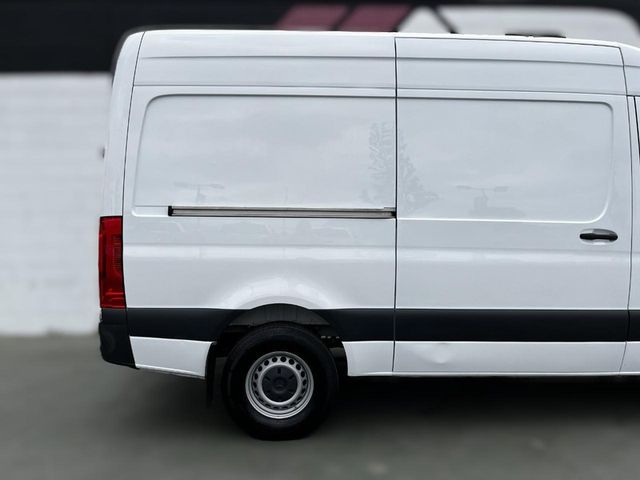 2022 Mercedes-Benz Sprinter Base