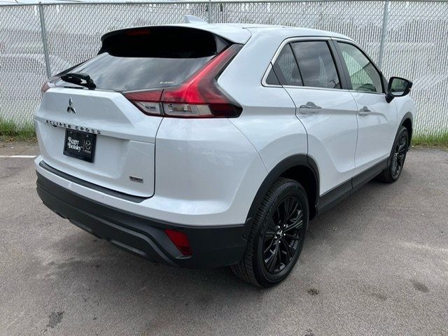 2022 Mitsubishi Eclipse Cross LE