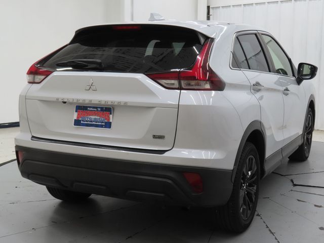 2022 Mitsubishi Eclipse Cross LE
