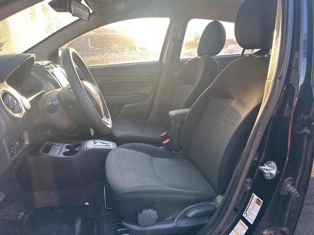 2022 Mitsubishi Mirage G4 ES