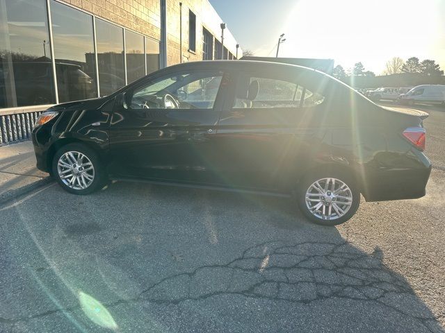 2022 Mitsubishi Mirage G4 ES