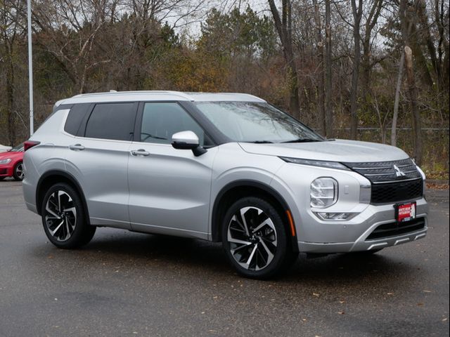 2022 Mitsubishi Outlander SEL