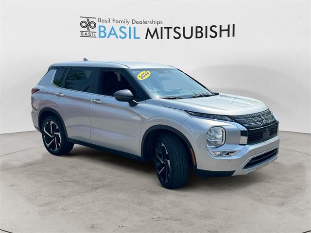 2022 Mitsubishi Outlander SE
