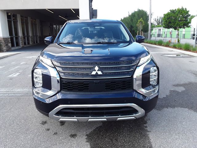 2022 Mitsubishi Outlander 