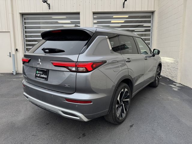 2022 Mitsubishi Outlander 