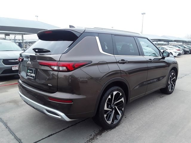 2022 Mitsubishi Outlander 