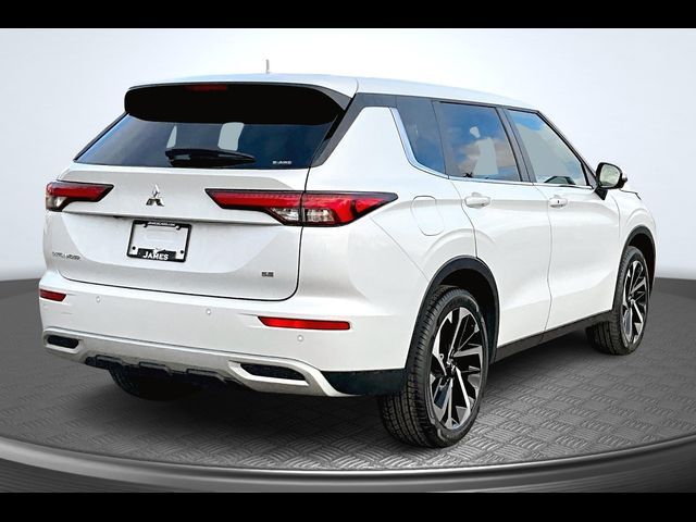 2022 Mitsubishi Outlander 