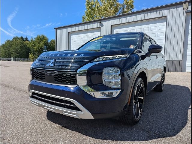 2022 Mitsubishi Outlander 