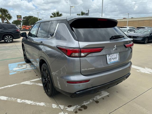 2022 Mitsubishi Outlander 