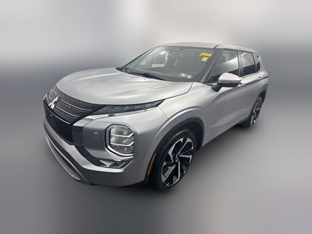 2022 Mitsubishi Outlander SE