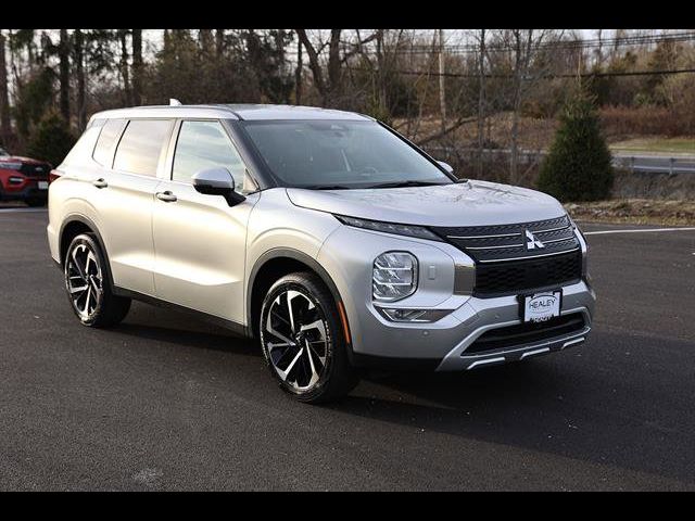 2022 Mitsubishi Outlander 