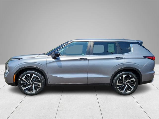 2022 Mitsubishi Outlander 