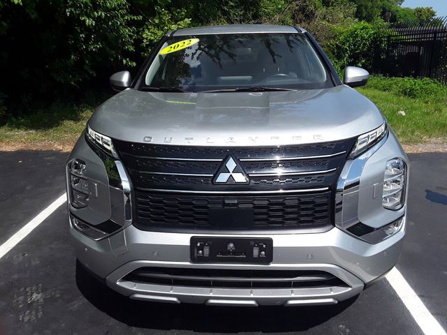 2022 Mitsubishi Outlander 