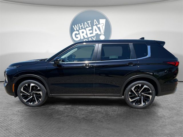 2022 Mitsubishi Outlander 