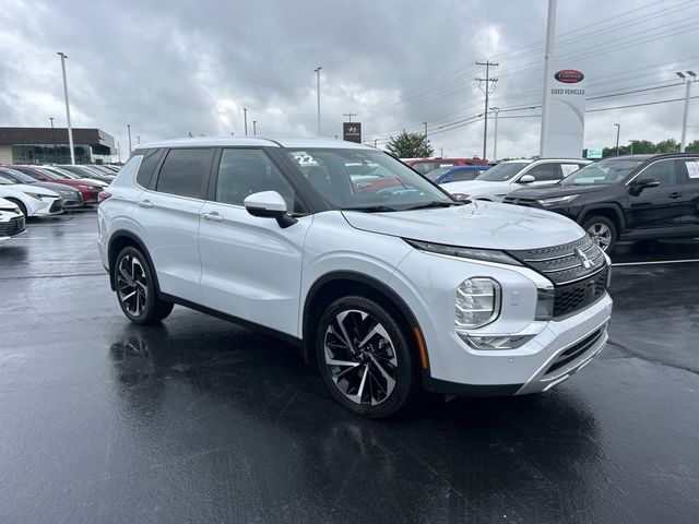 2022 Mitsubishi Outlander SE