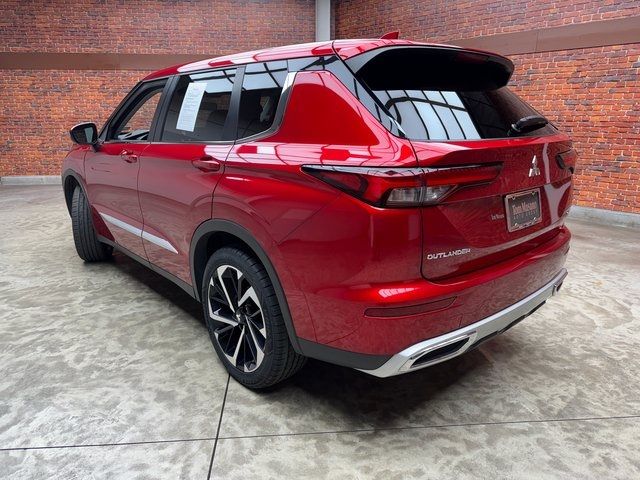 2022 Mitsubishi Outlander 