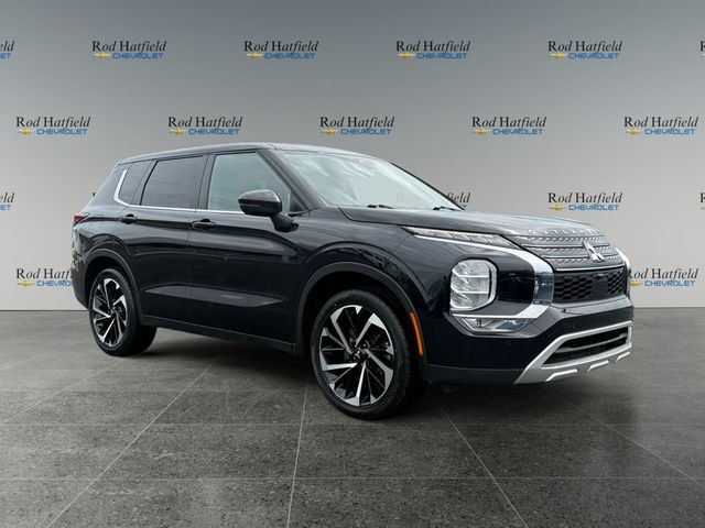 2022 Mitsubishi Outlander SE