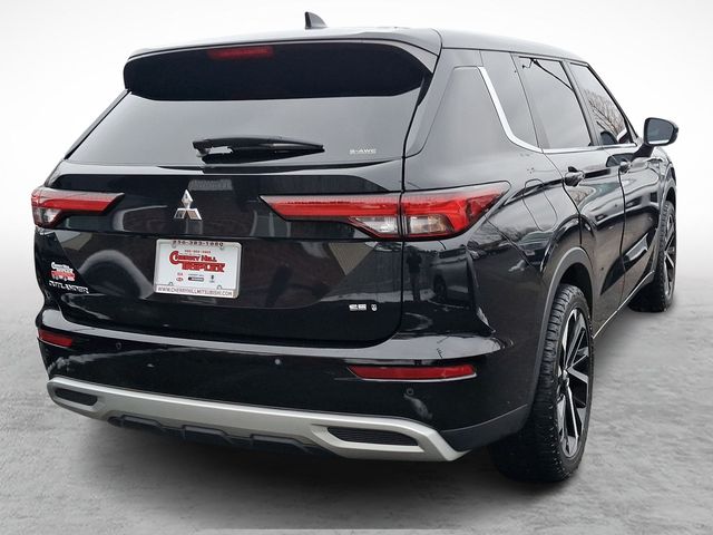 2022 Mitsubishi Outlander SE