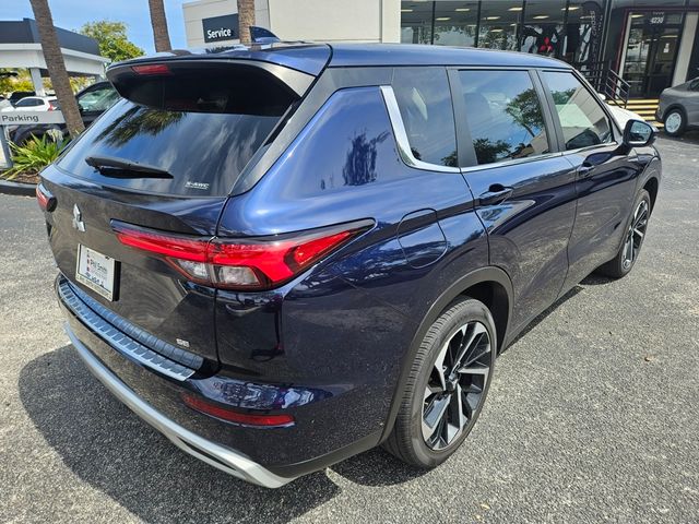 2022 Mitsubishi Outlander 