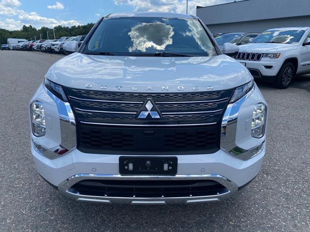 2022 Mitsubishi Outlander 
