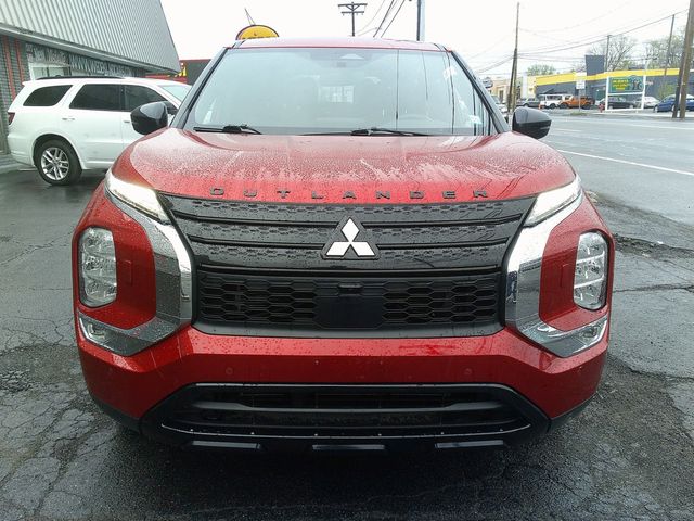 2022 Mitsubishi Outlander Black Edition